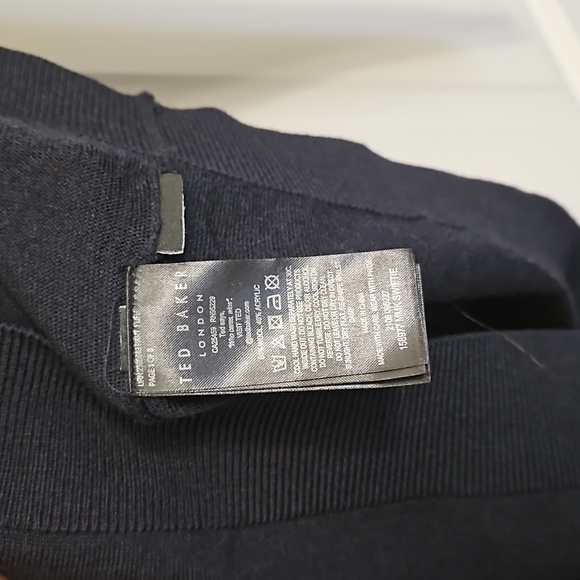 Ted Baker sweaters - Picture 3 of 4